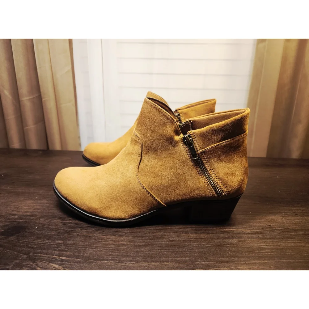 Sun + Stone Micro Suede Double Zipper Booties Boots Sz 8.5 WIDE Caramel Brown